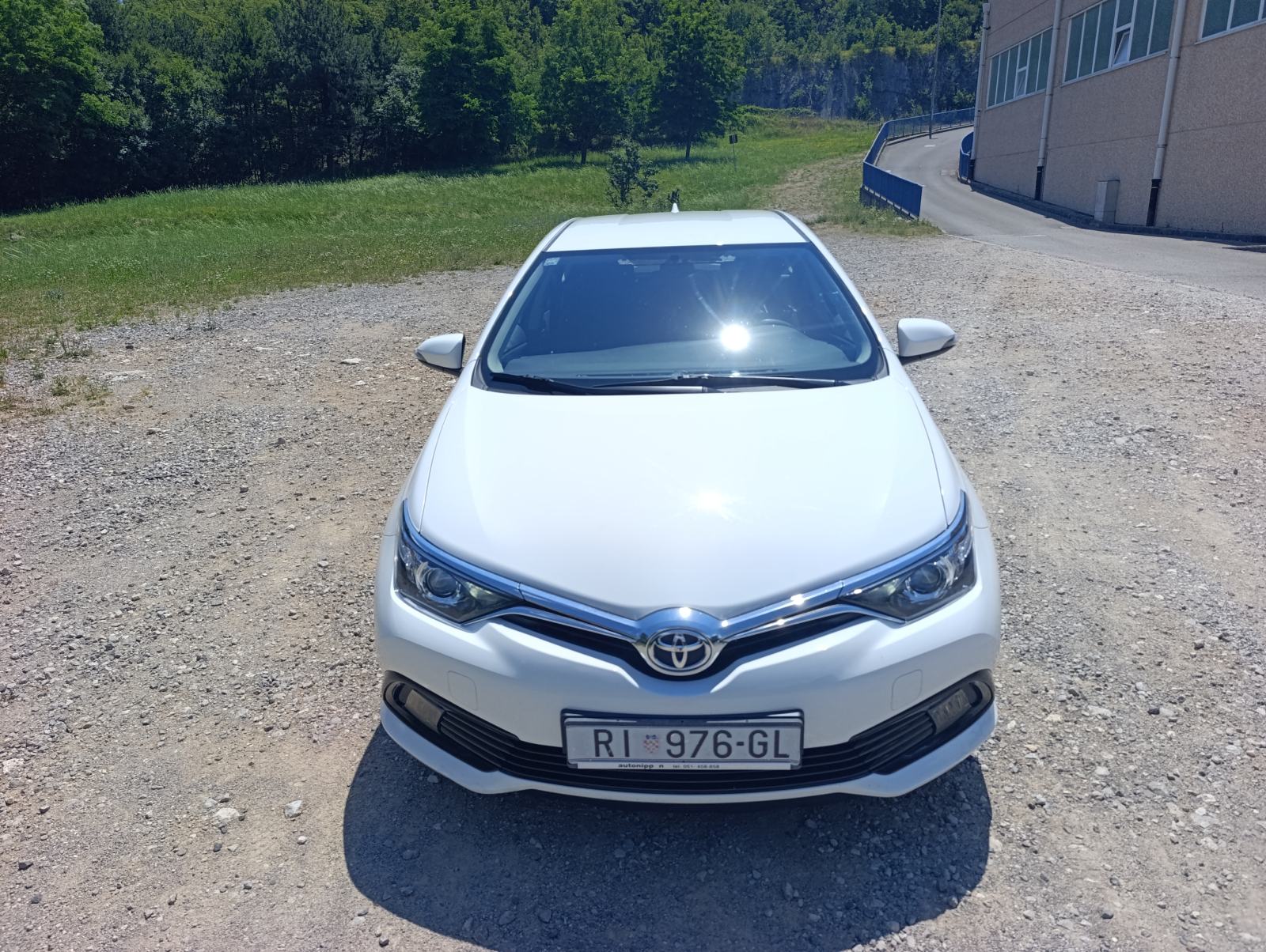 Toyota Auris 1,4 D-4D, fotografija 7