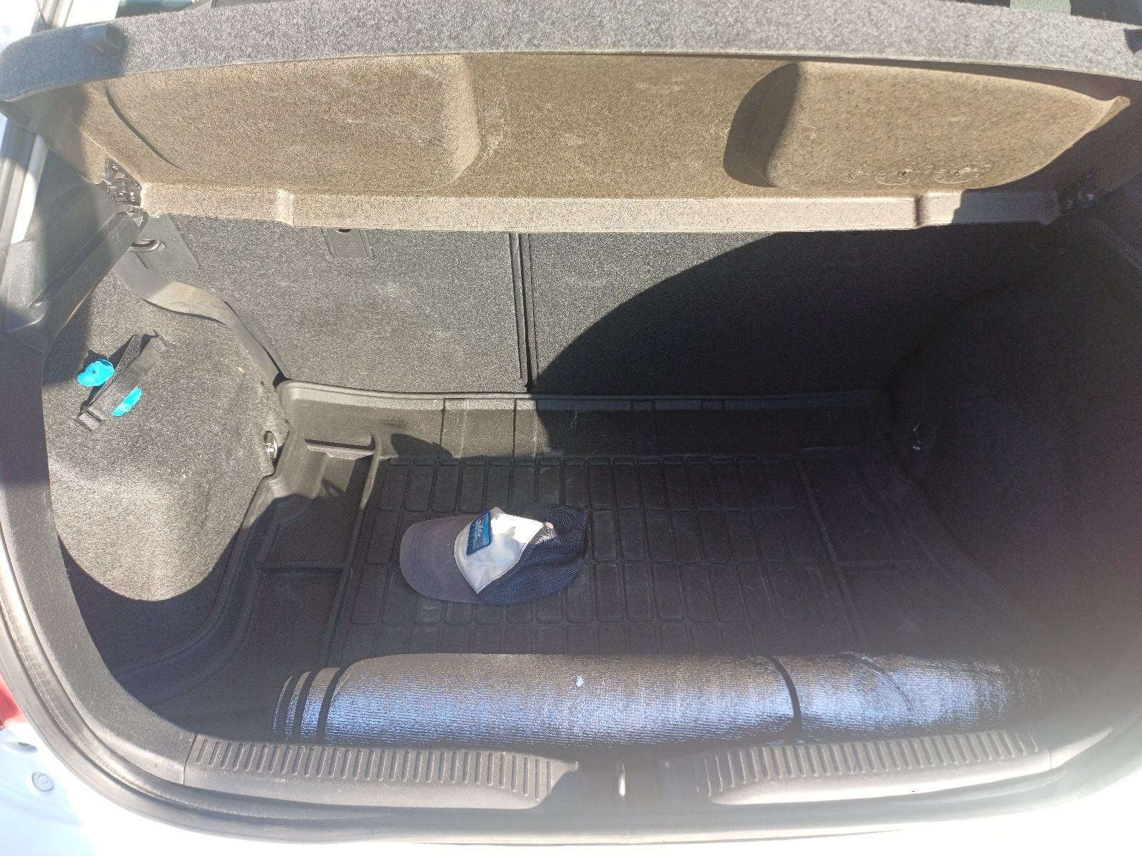 Toyota Auris 1,4 D-4D, fotografija 15