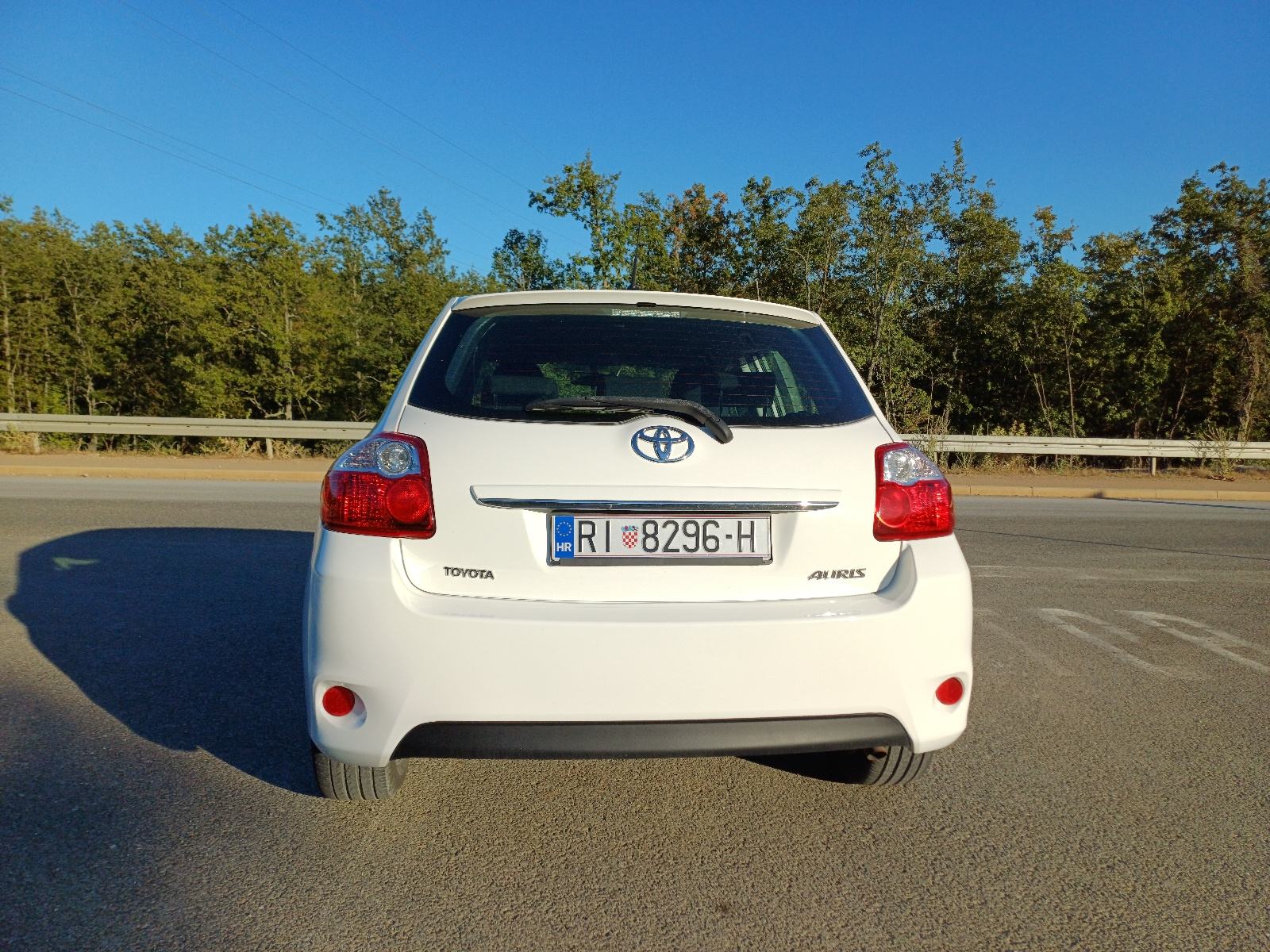 Toyota Auris 1,4 D-4D, fotografija 5