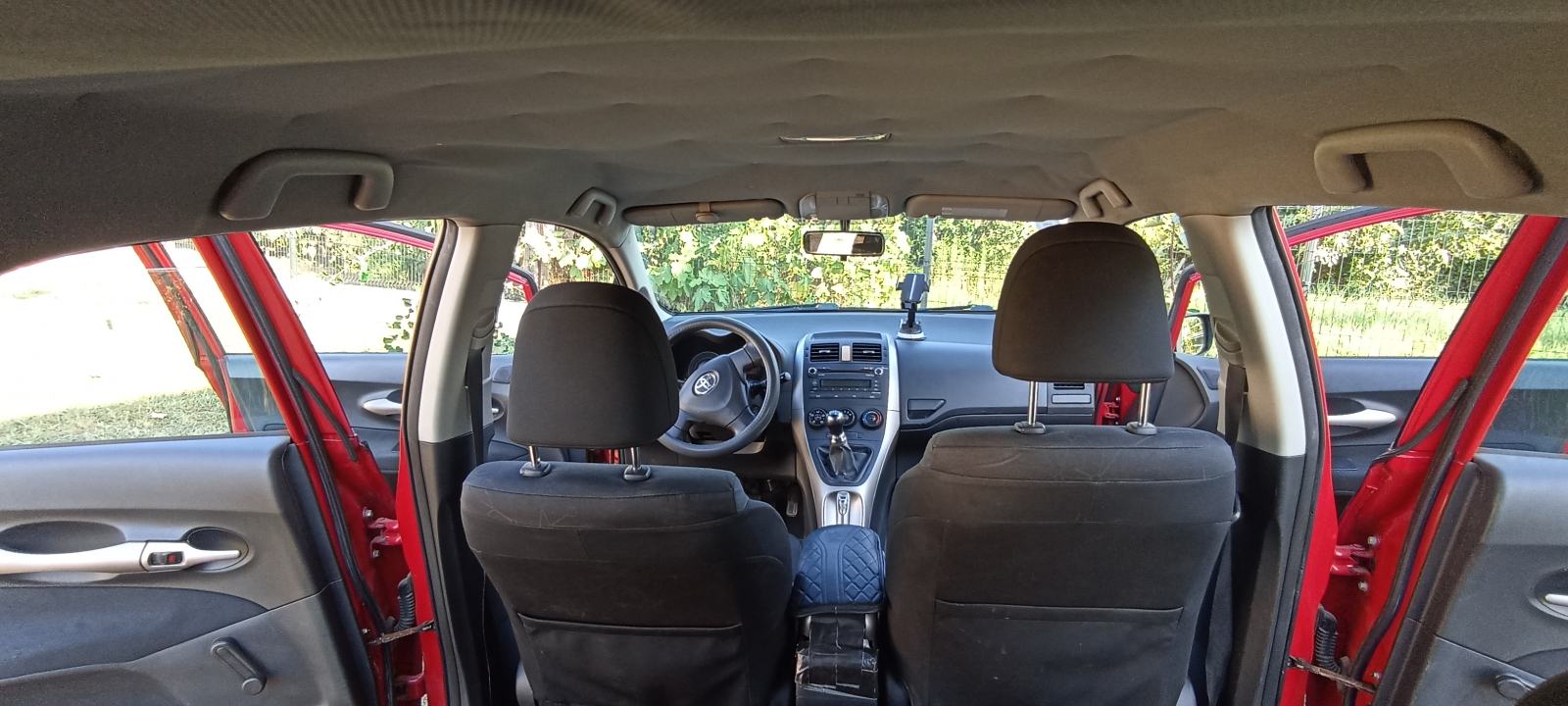 Toyota Auris 1,4 VVT-i Kupljen nov u HR, mehanički top, prilika!, fotografija 16