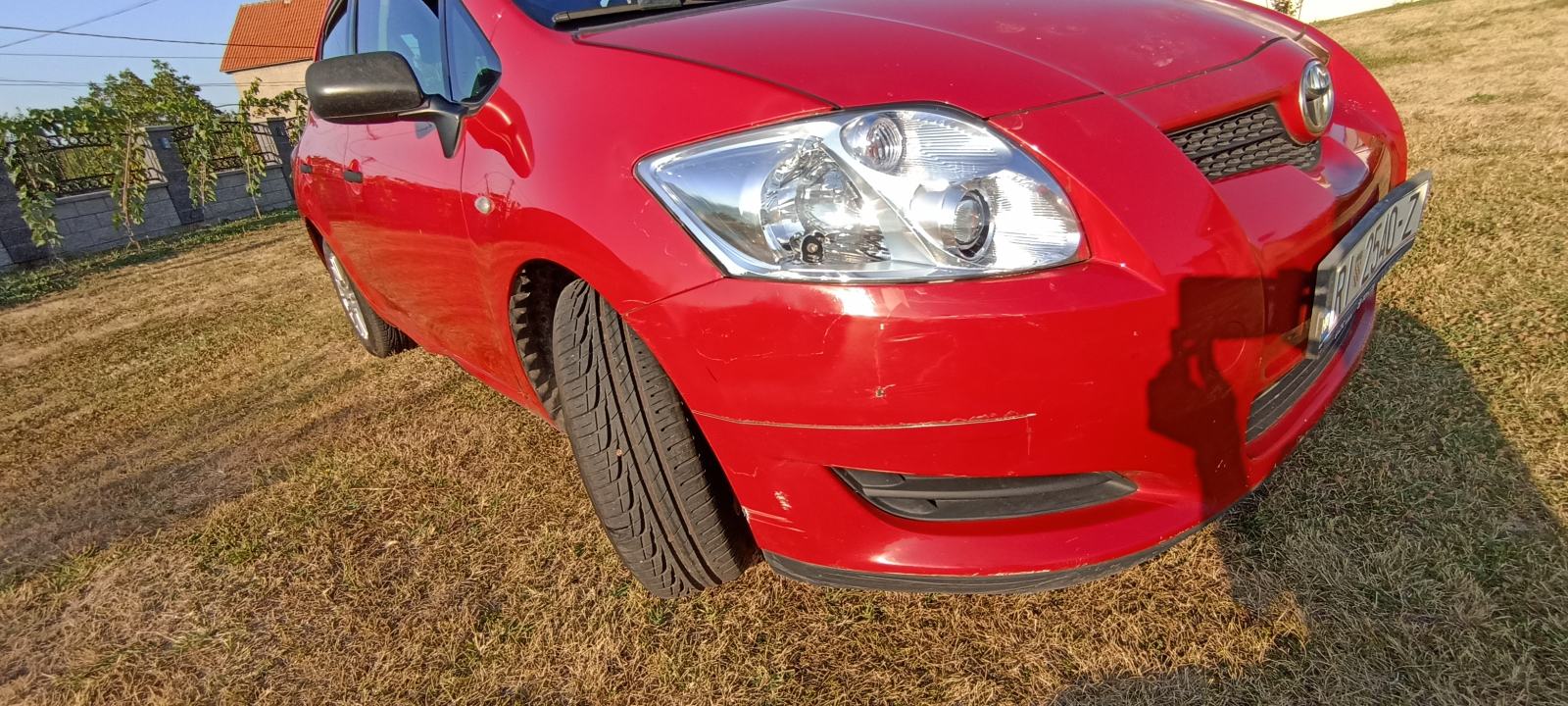 Toyota Auris 1,4 VVT-i Kupljen nov u HR, mehanički top, prilika!, fotografija 17