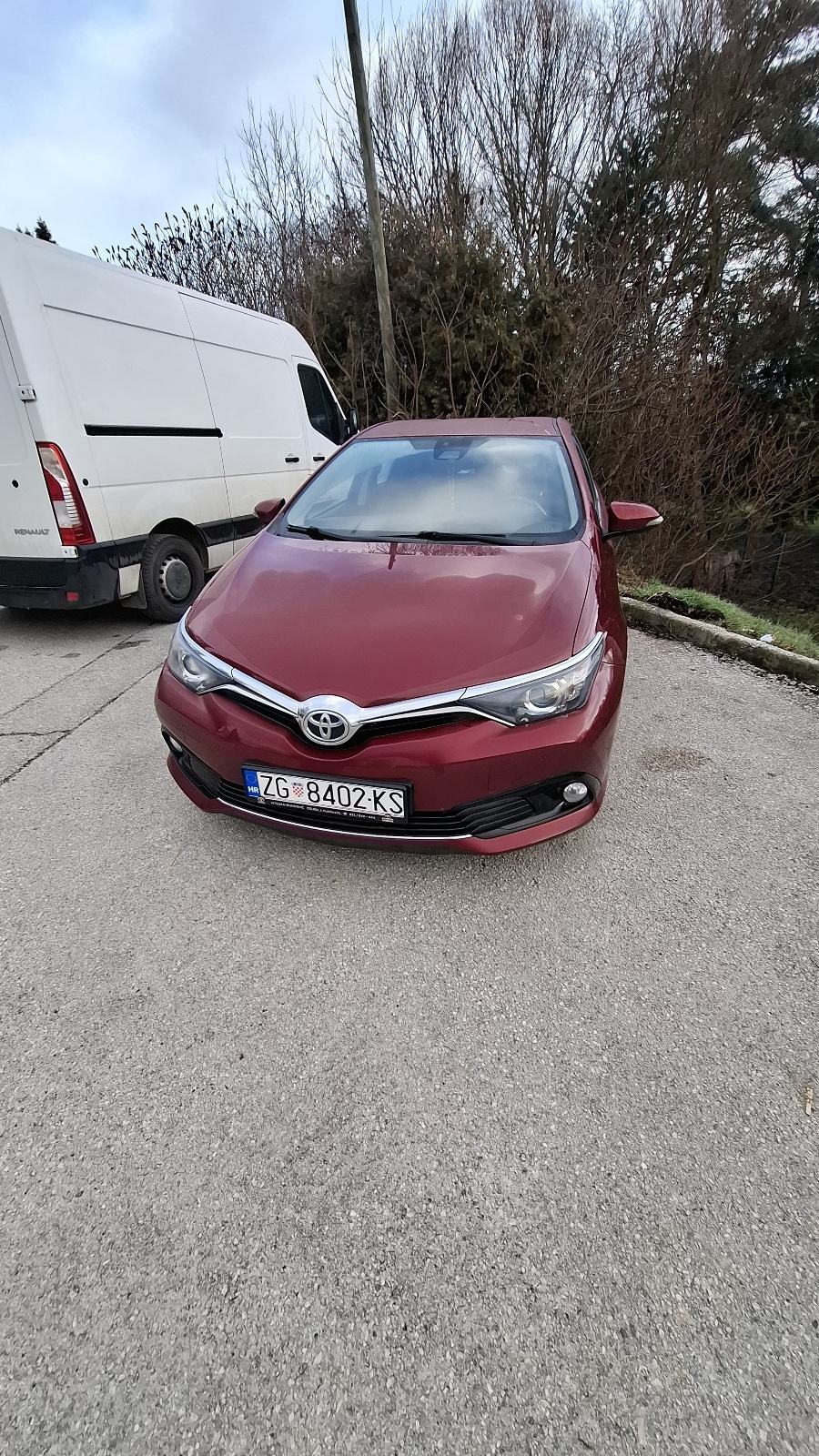 Toyota Auris 1,6, fotografija 1