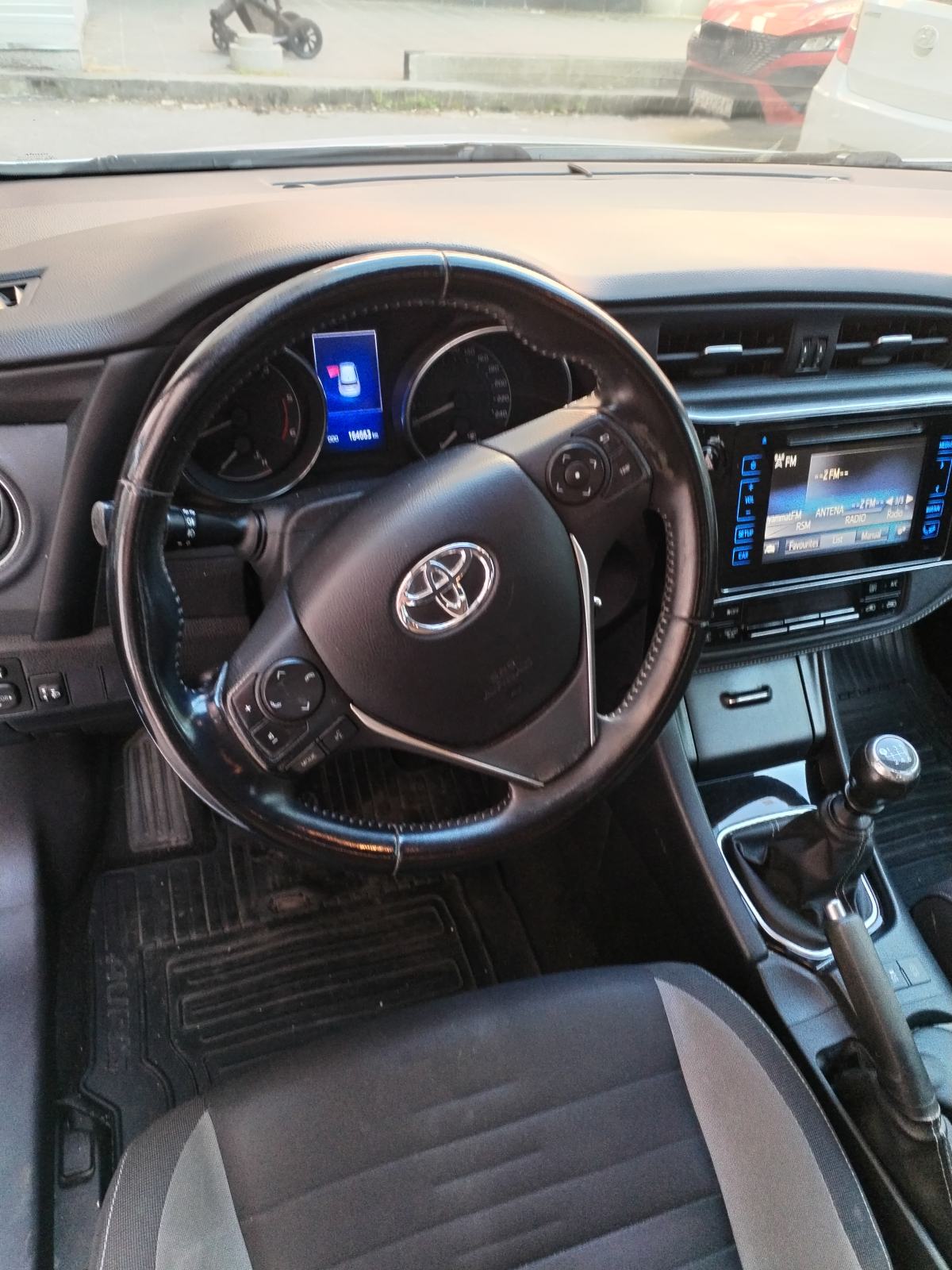 Toyota Auris 1,6, fotografija 5