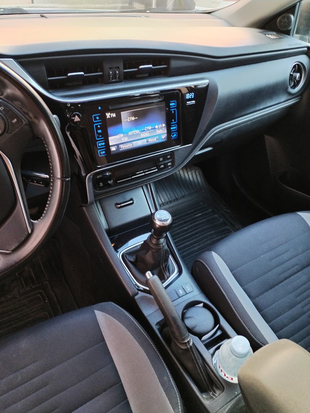 Toyota Auris 1,6, fotografija 6