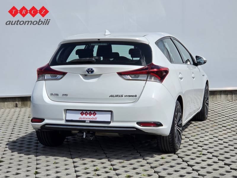 TOYOTA AURIS 1.8 Hybrid Active+LPG, fotografija 3