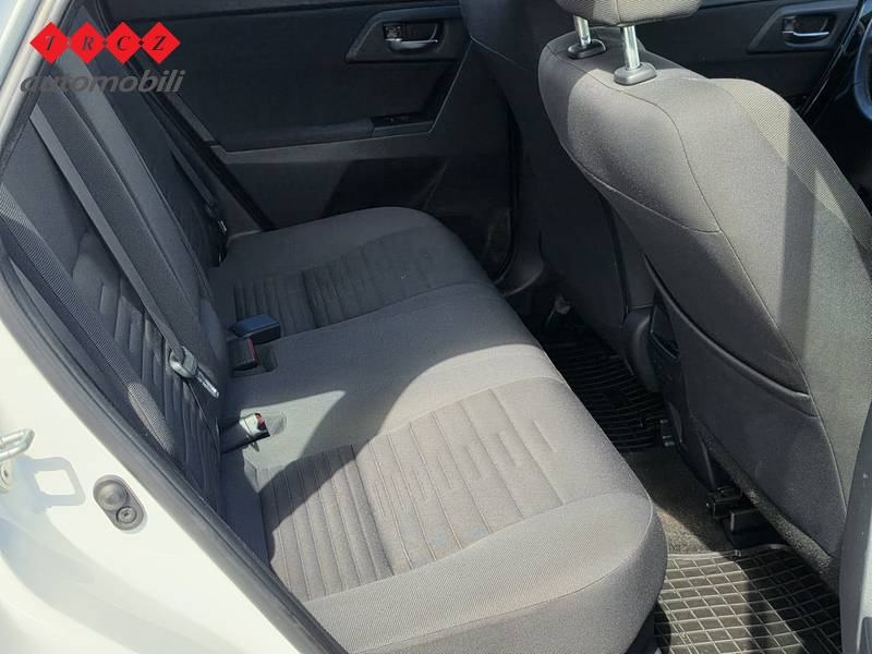 TOYOTA AURIS 1.8 Hybrid Active+LPG, fotografija 5