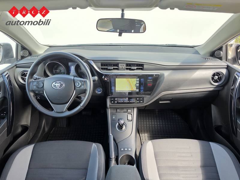 TOYOTA AURIS 1.8 Hybrid Active+LPG, fotografija 8