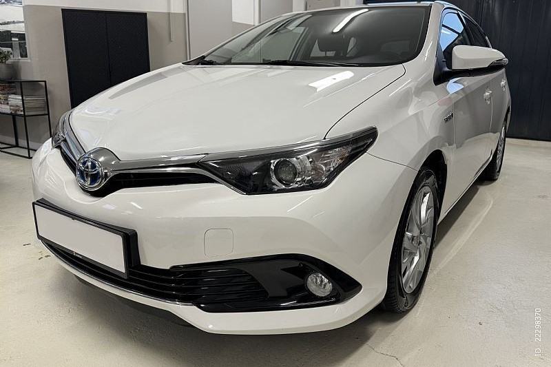 Toyota Auris 1,8 VVT-i Style, fotografija 2