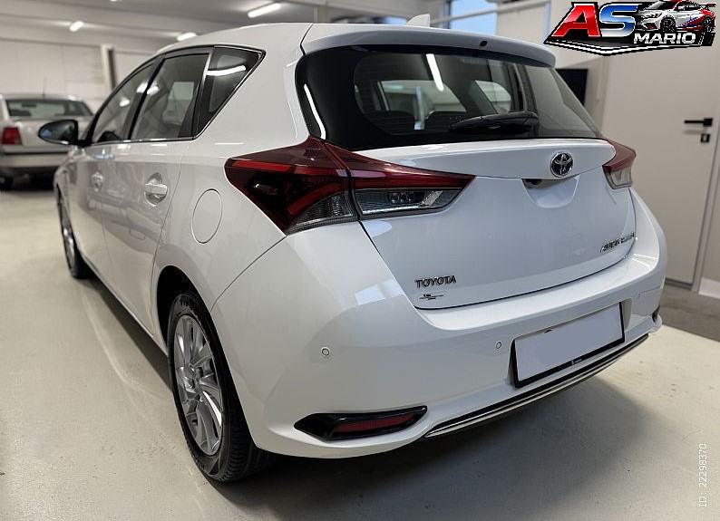 Toyota Auris 1,8 VVT-i Style, fotografija 4
