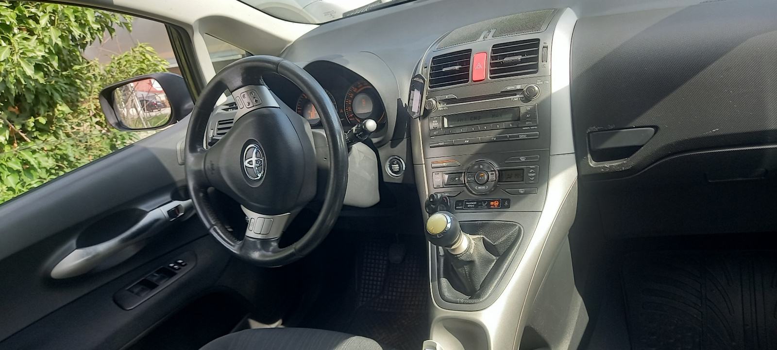 Toyota Auris 2,0 D4-D, fotografija 7