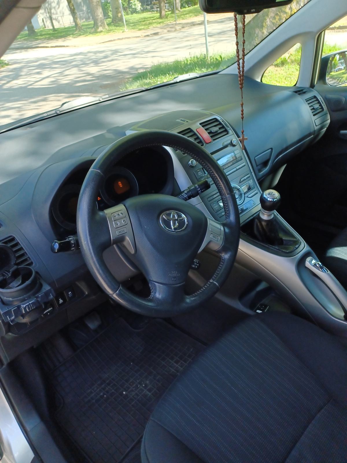 Toyota Auris 2,0 D4-D Sol, fotografija 7