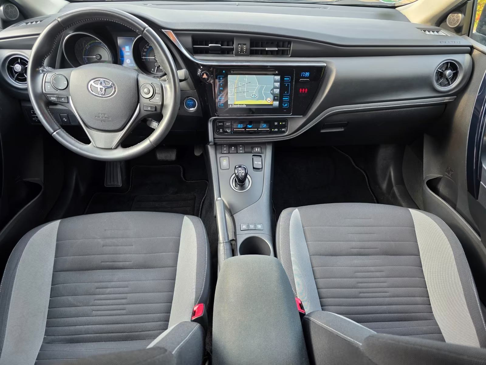 Toyota Auris karavan 1.8 136KS Hybrid DESIGN EDITION KAMERA NAVI LED, fotografija 17