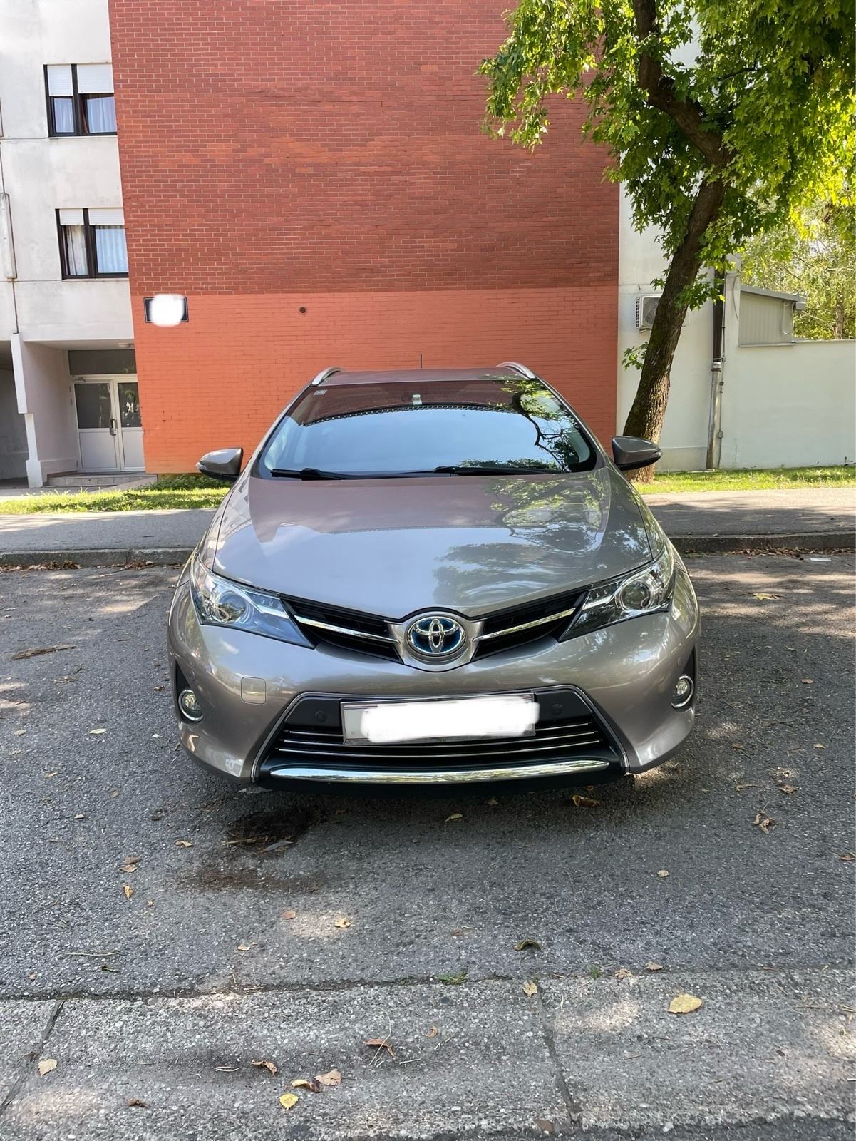 Toyota Auris karavan Auris 1.8 HSD SOL automatik, fotografija 1