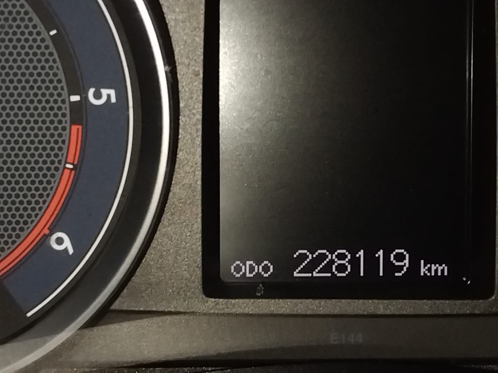 Toyota Auris karavan TS 1,4 D-4D, fotografija 5