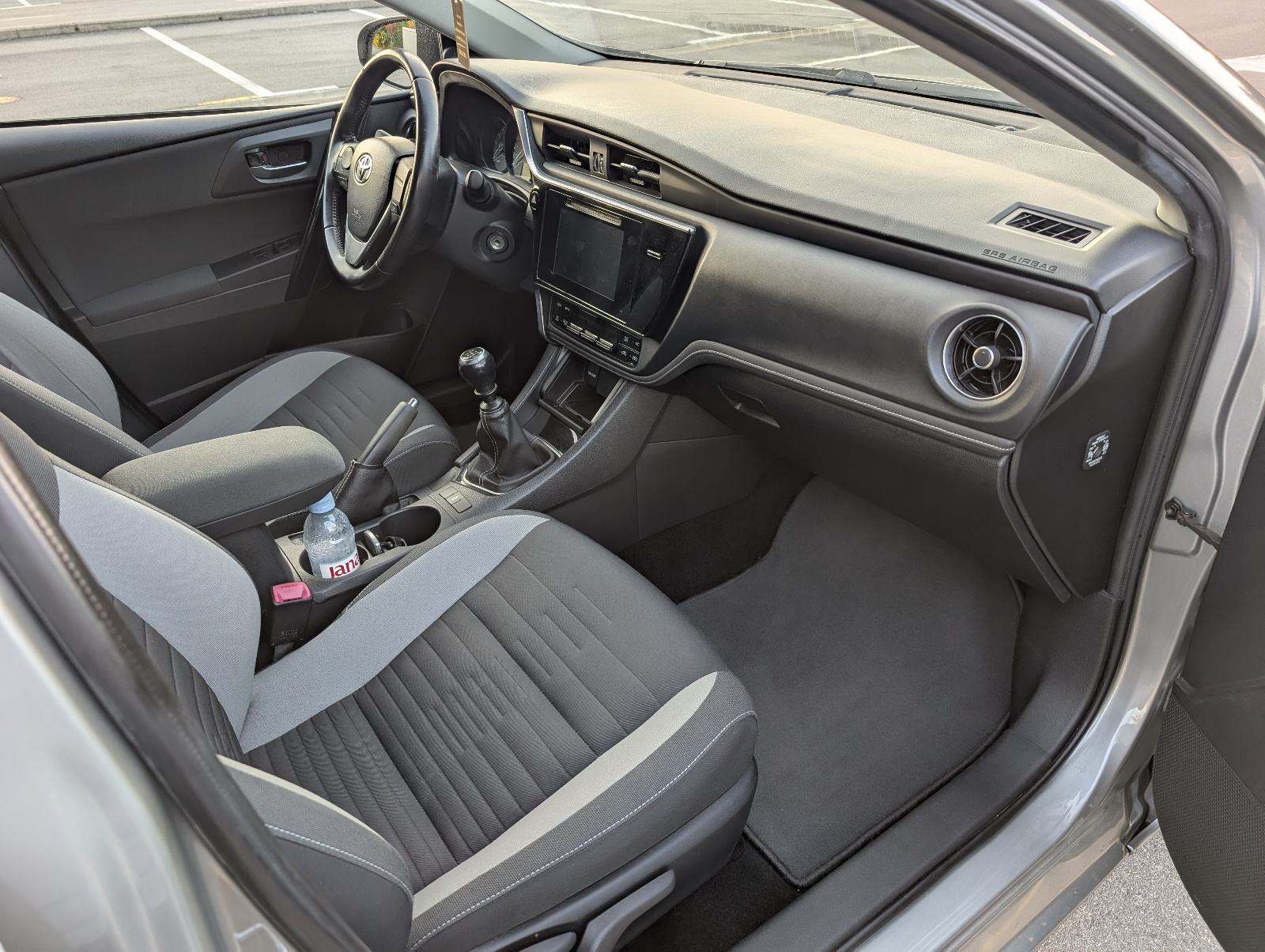Toyota Auris karavan TS 1,4 D-4D Sport, fotografija 17