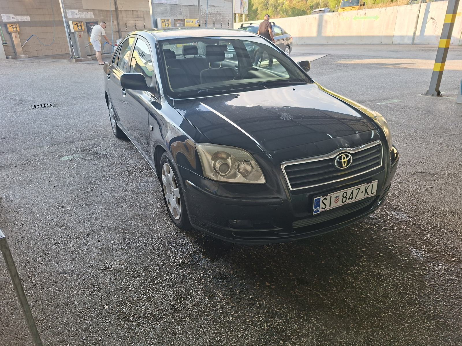 Toyota Avensis 1,6 VVT-i, fotografija 1