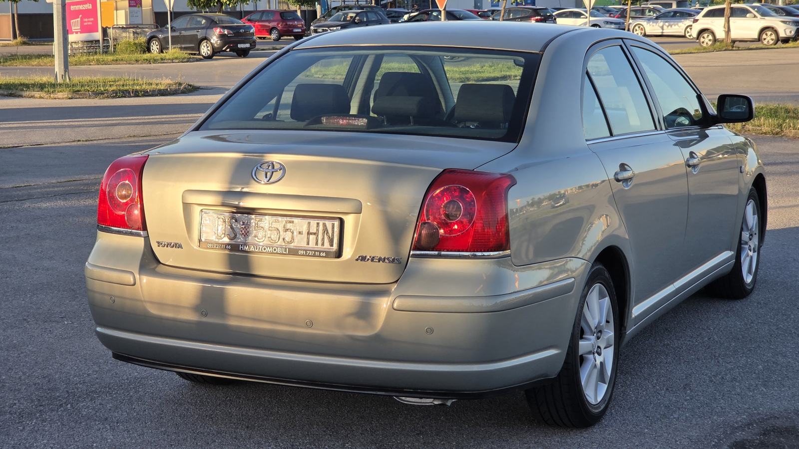 Toyota Avensis 1,8 VVT-i atestiran plin 386 tkm klima, fotografija 7