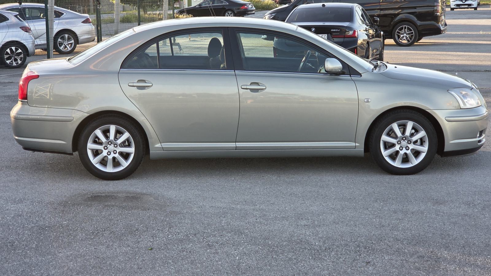 Toyota Avensis 1,8 VVT-i atestiran plin 386 tkm klima, fotografija 9