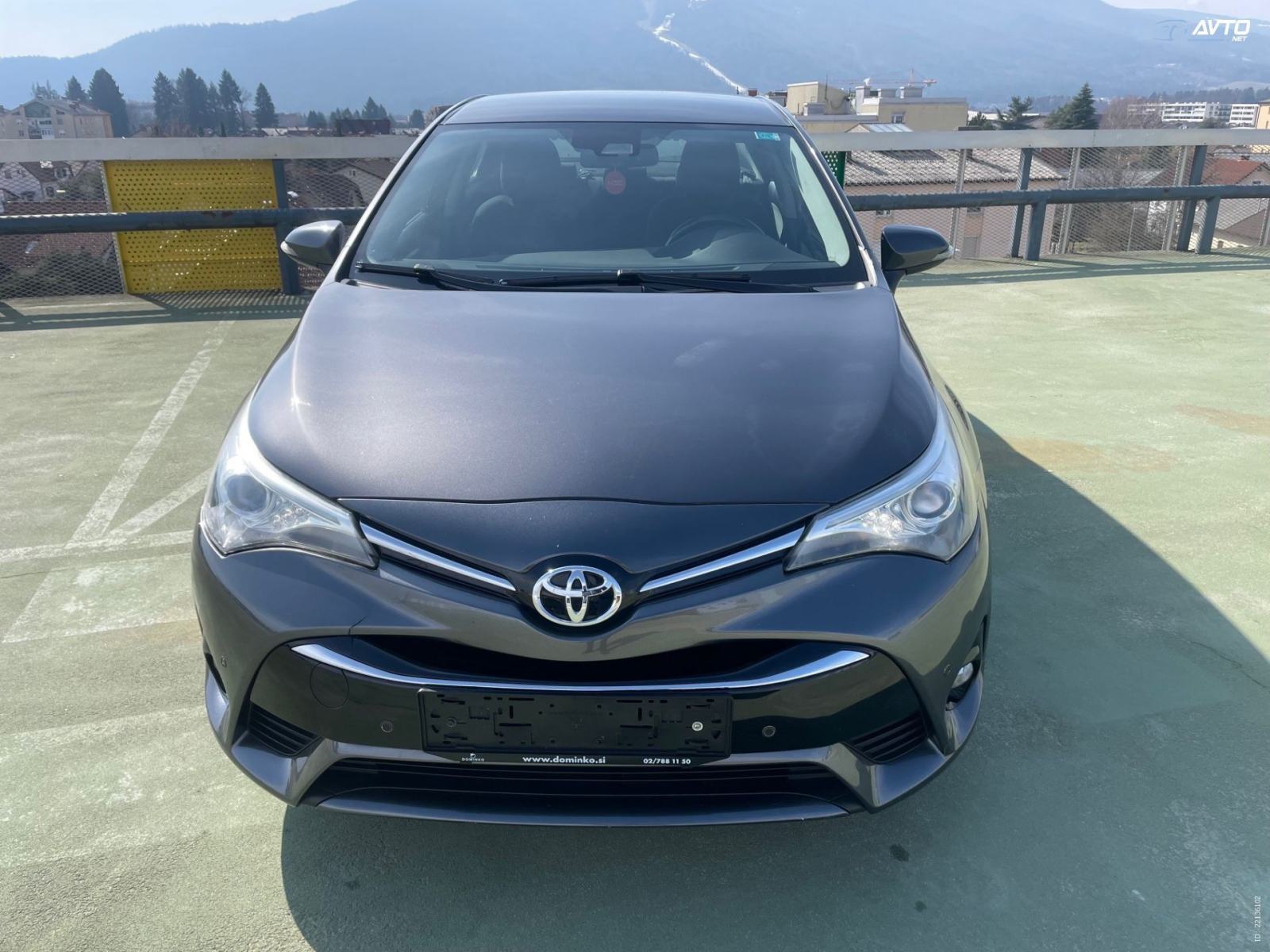 Toyota Avensis 2.0 D-4D Luna XSENON.NAVI.2XPDC., fotografija 2