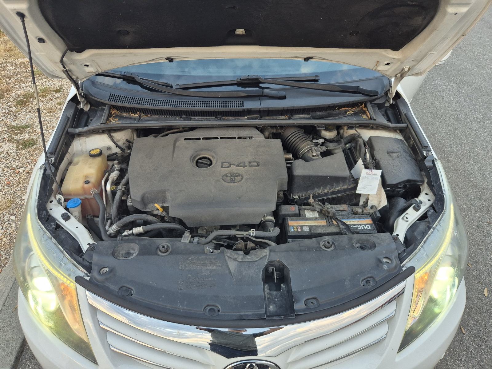 Toyota Avensis 2,0 D-4D, fotografija 14