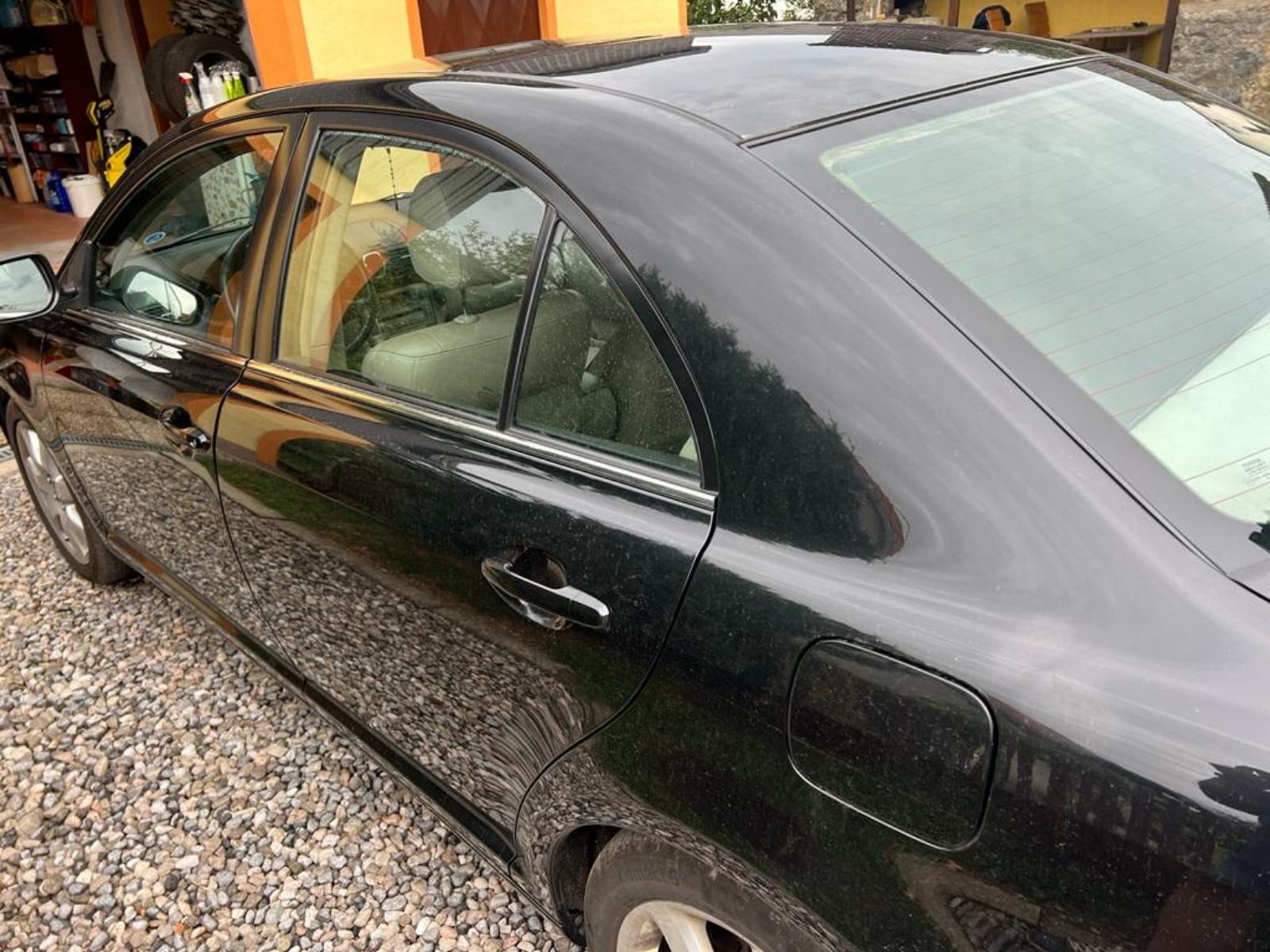 Toyota Avensis 2,0, fotografija 2