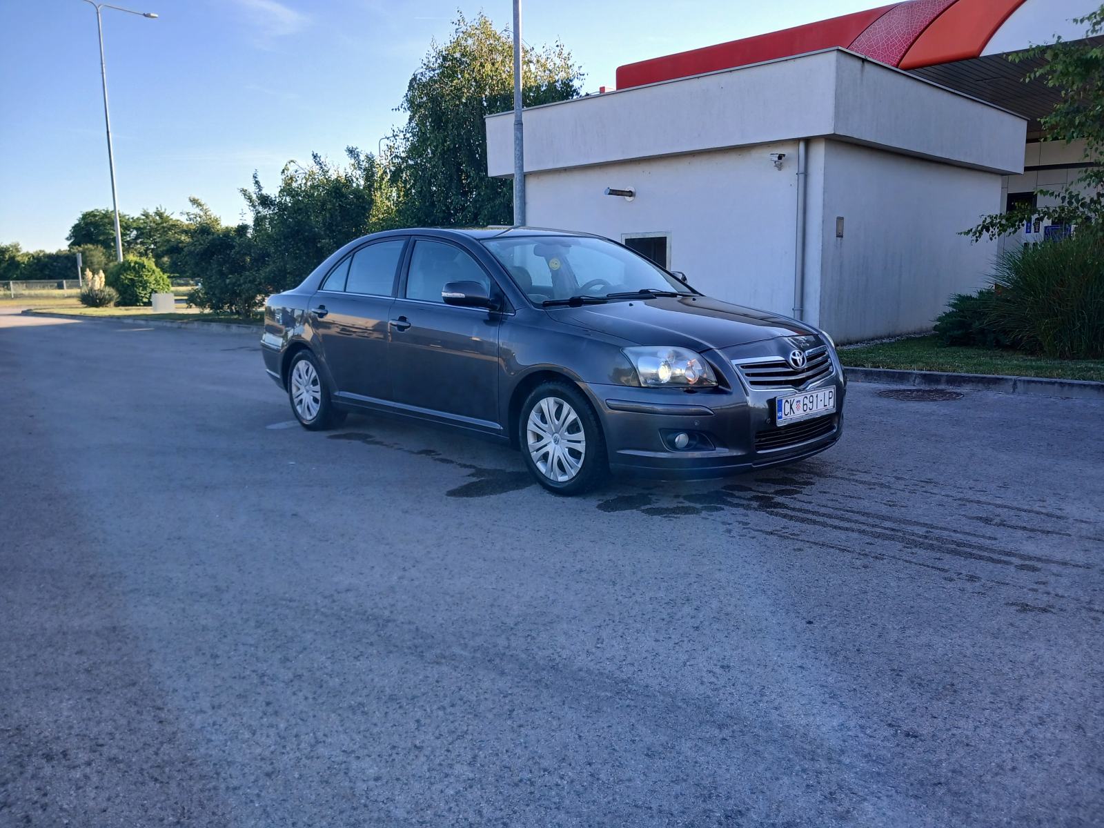 Toyota Avensis 2,2 D-4D Sol, fotografija 7