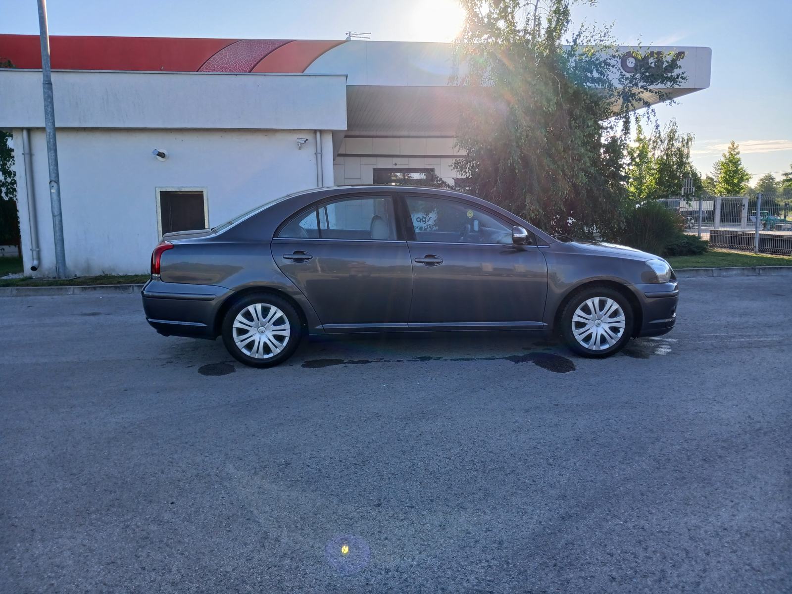 Toyota Avensis 2,2 D-4D Sol, fotografija 6