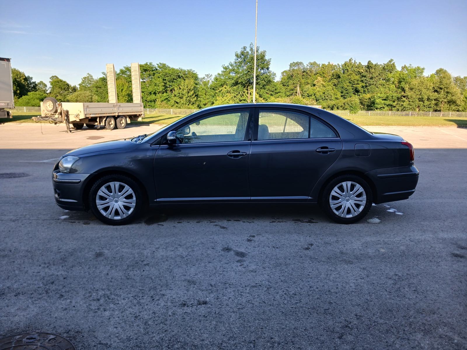Toyota Avensis 2,2 D-4D Sol, fotografija 2