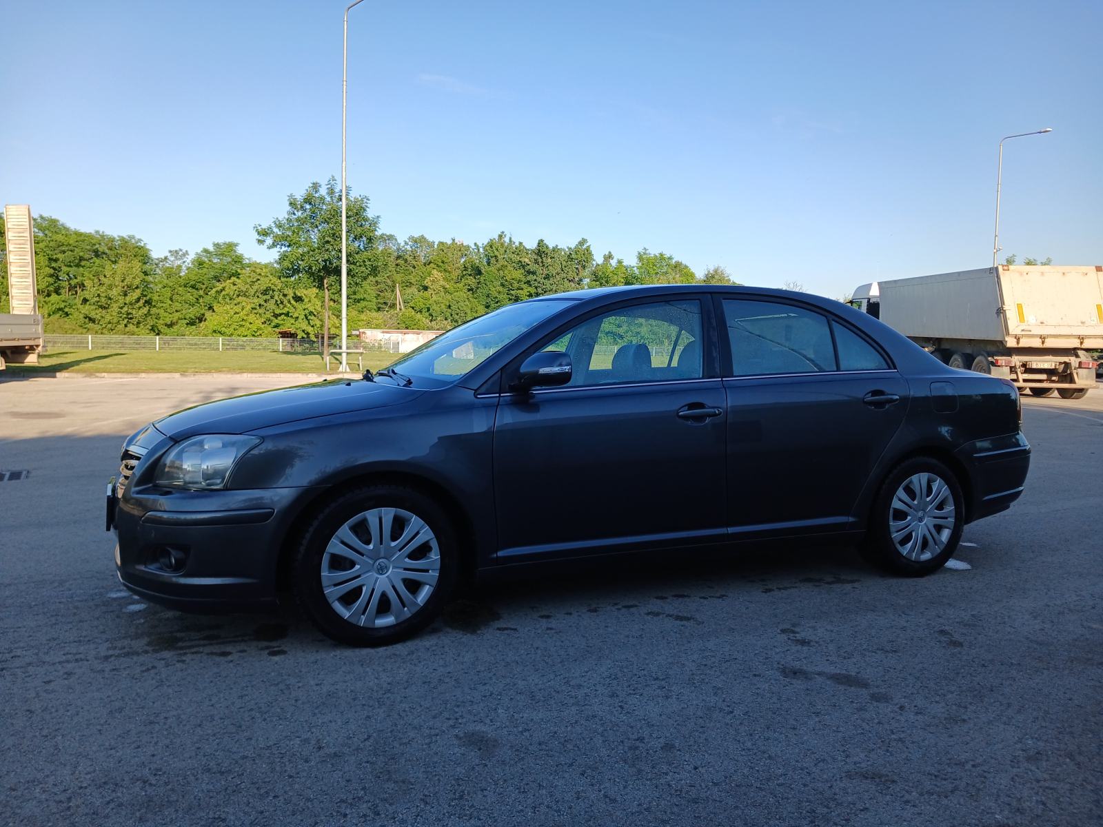 Toyota Avensis 2,2 D-4D Sol, fotografija 1