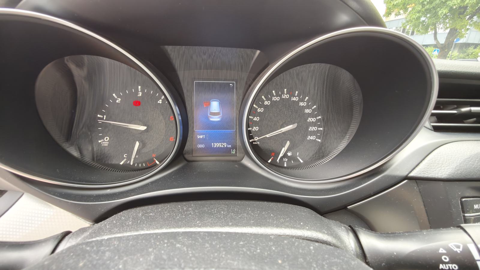 Toyota Avensis Wagon 1,6 D-4D-mala kilometraža, fotografija 8