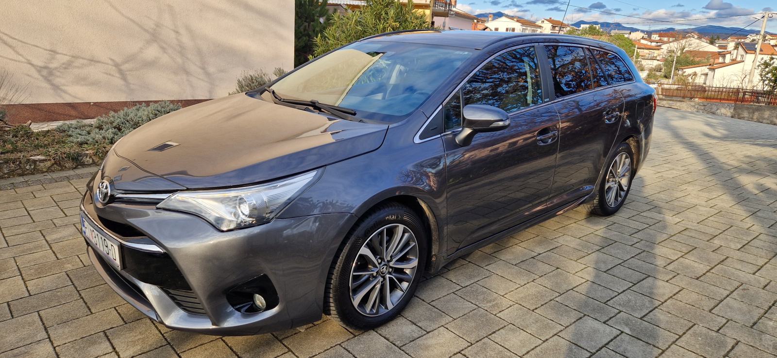Toyota Avensis Wagon, S-line,12/2016, reg. 04/2027, 2,0 diesel, 143KS, fotografija 4