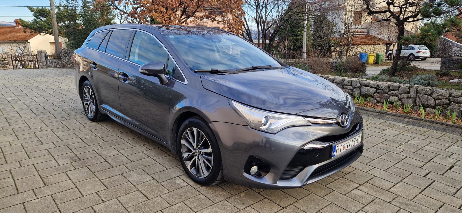 Toyota Avensis Wagon, S-line,12/2016, reg. 04/2027, 2,0 diesel, 143KS, fotografija 11