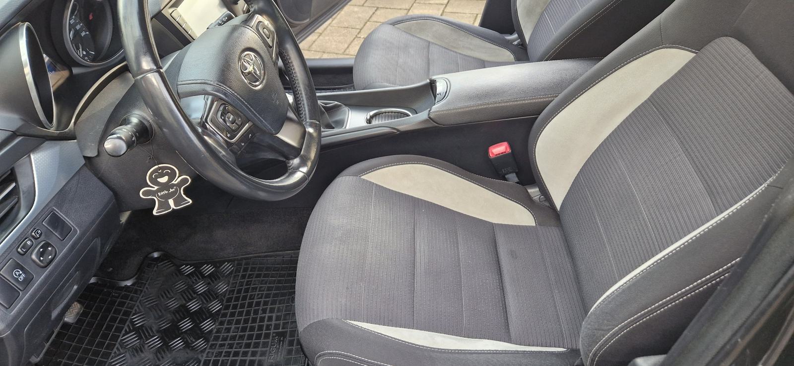 Toyota Avensis Wagon, S-line,12/2016, reg. 04/2027, 2,0 diesel, 143KS, fotografija 19