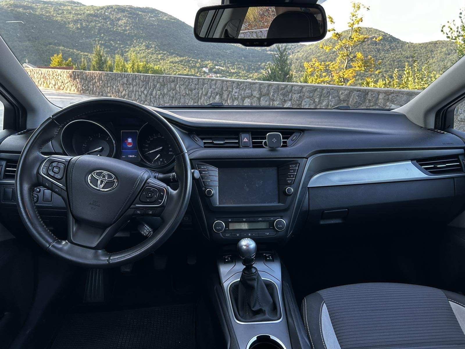 Toyota Avensis Wagon 2,0, fotografija 6