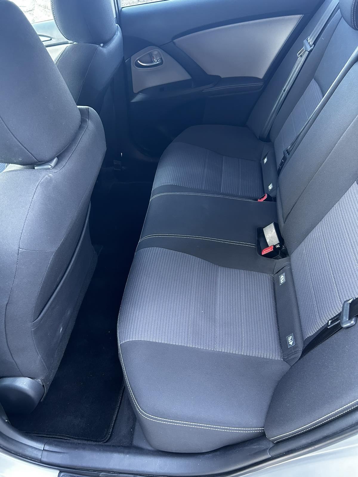 Toyota Avensis Wagon 2,0, fotografija 9