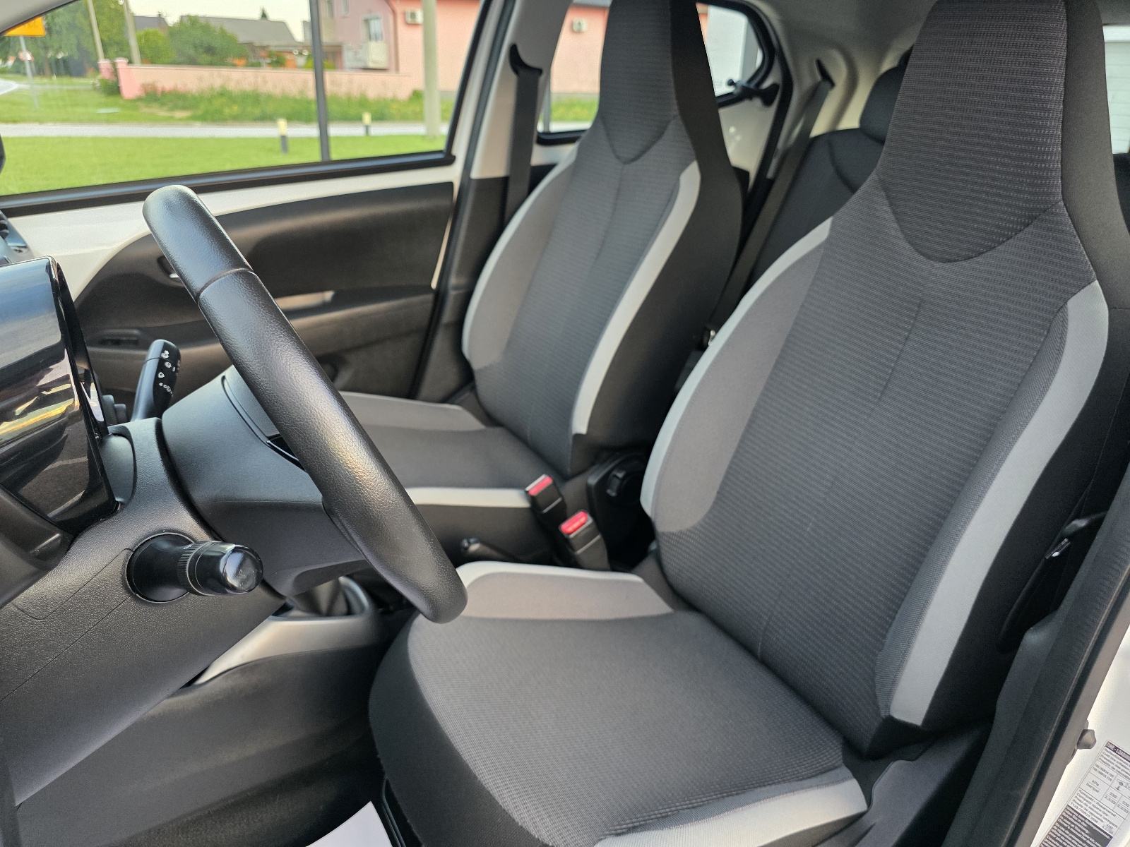 Toyota Aygo 1,0 VVT-i, X-PLAY ALLOYS, SAMO 11.000km, TVORNIČKO JAMSTVO, fotografija 10