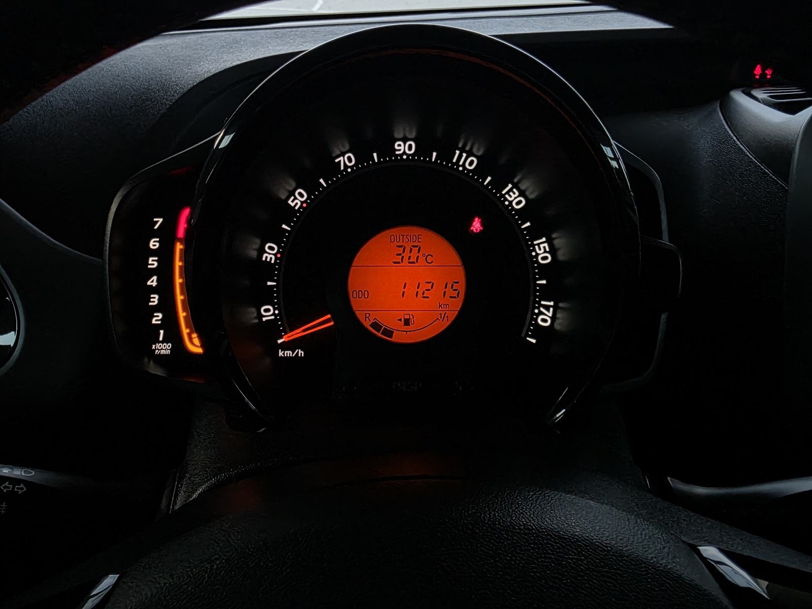 Toyota Aygo 1,0 VVT-i, X-PLAY ALLOYS, SAMO 11.000km, TVORNIČKO JAMSTVO, fotografija 16