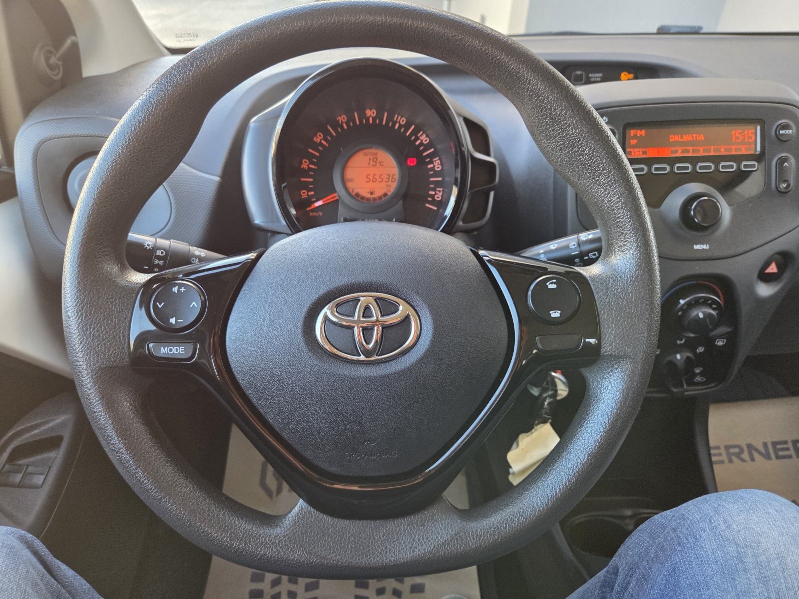 Toyota Aygo 1,0 VVT-i x, fotografija 10