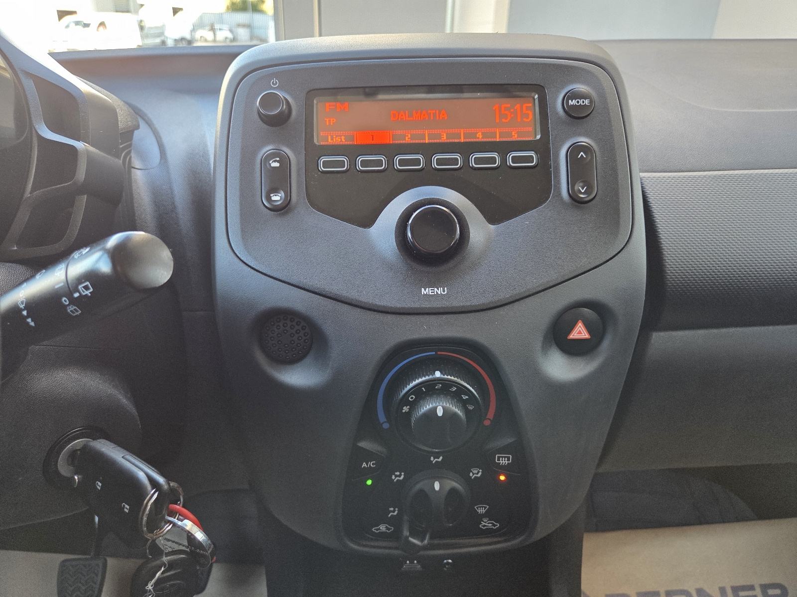 Toyota Aygo 1,0 VVT-i x, fotografija 11