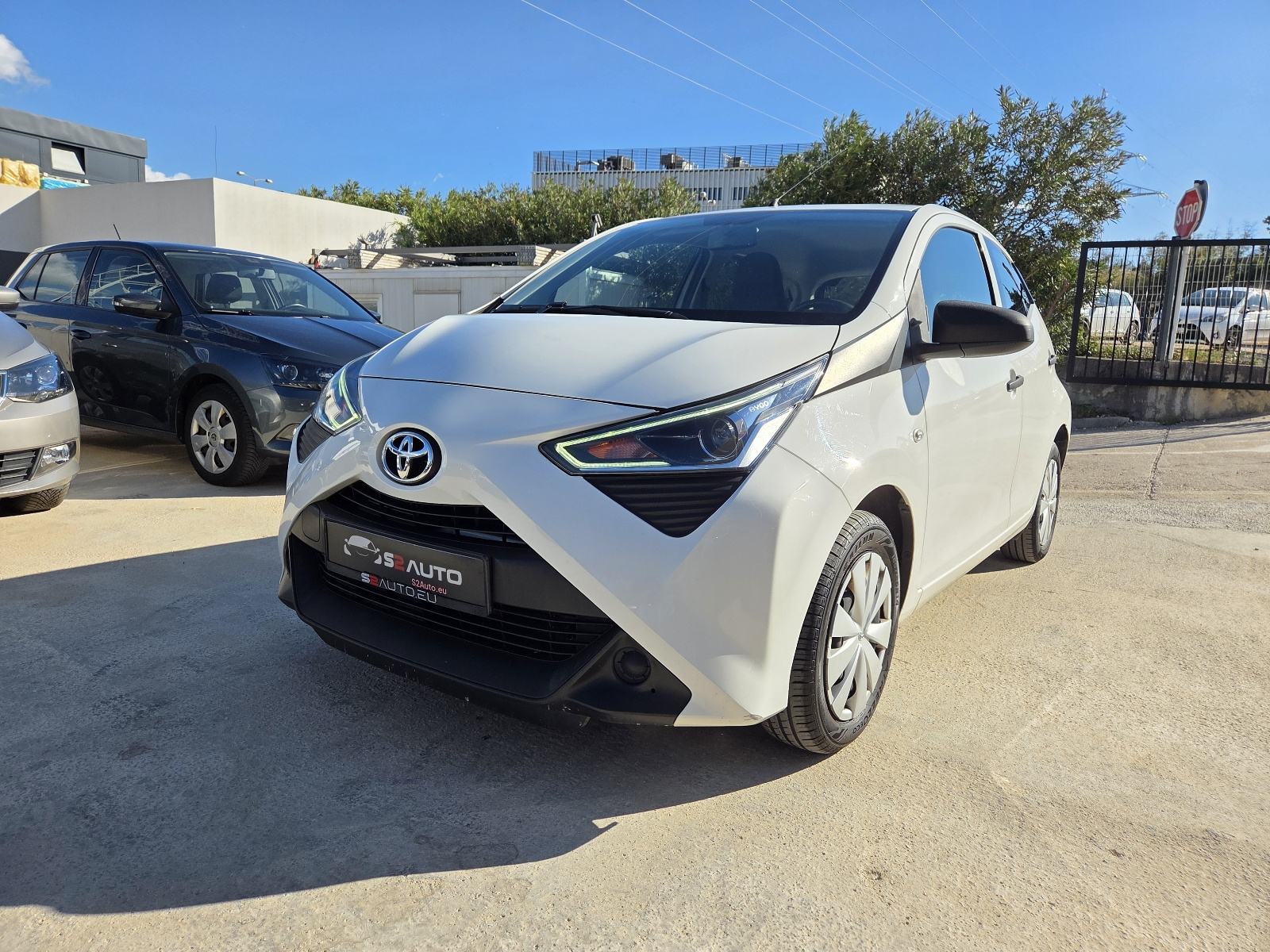 Toyota Aygo 1,0 VVT-i x, fotografija 3