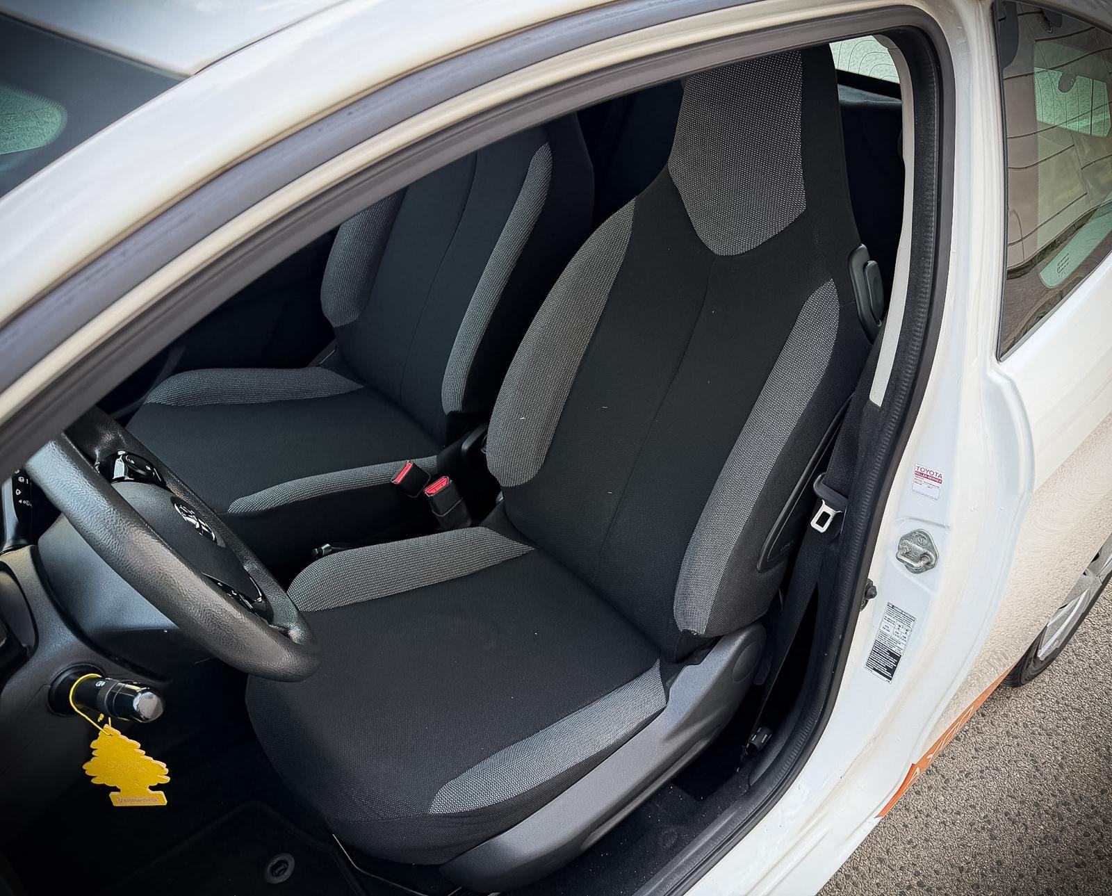 Toyota Aygo 1,0. 2015g, fotografija 8