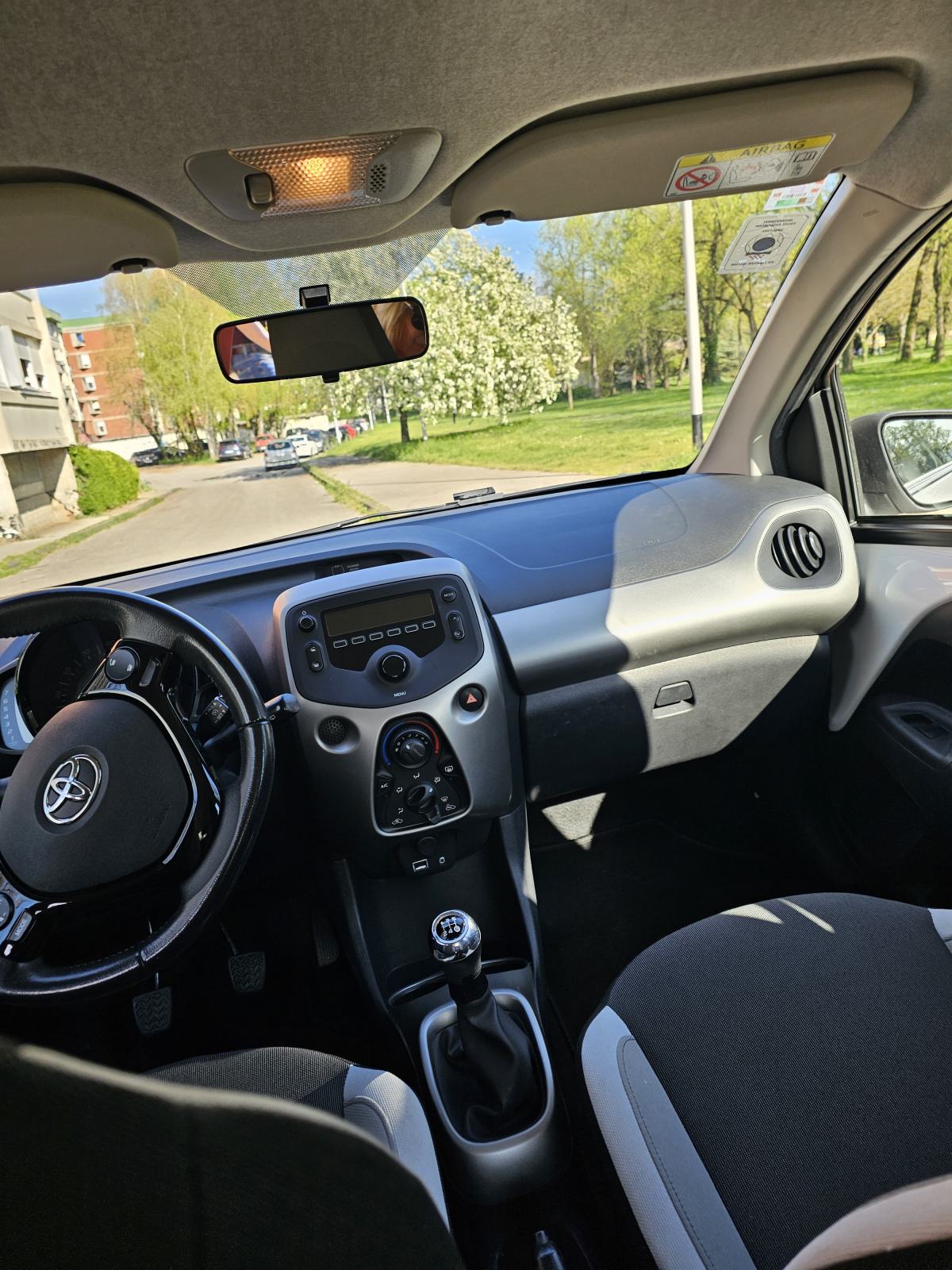 Toyota Aygo 1,0 , Prvi vlasnik, 69000km, fotografija 7
