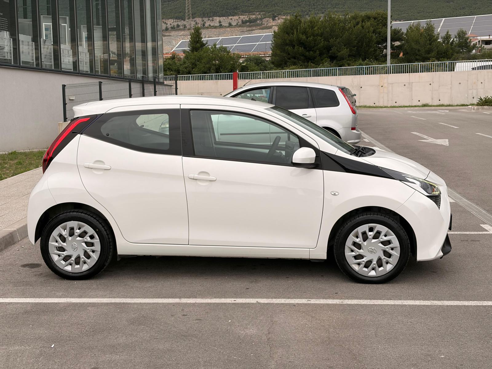 Toyota Aygo 1,0, fotografija 4