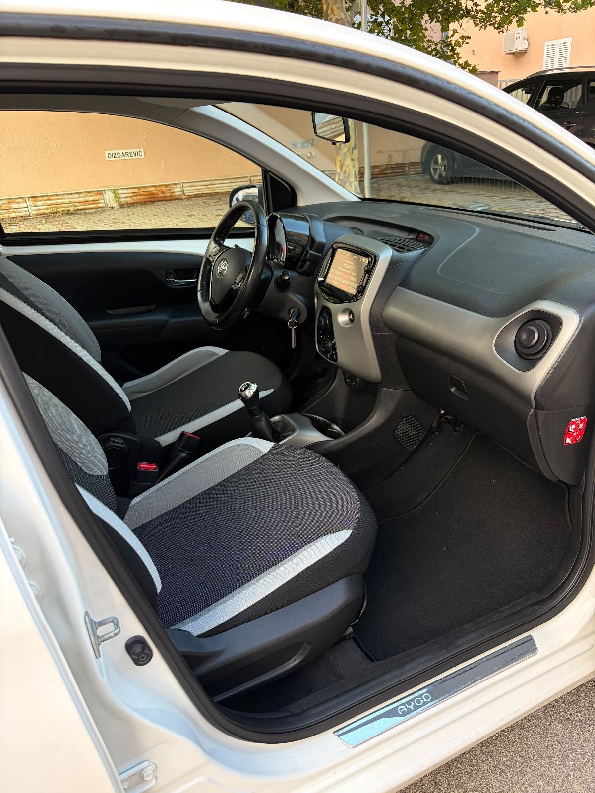 Toyota Aygo 1,0, fotografija 11