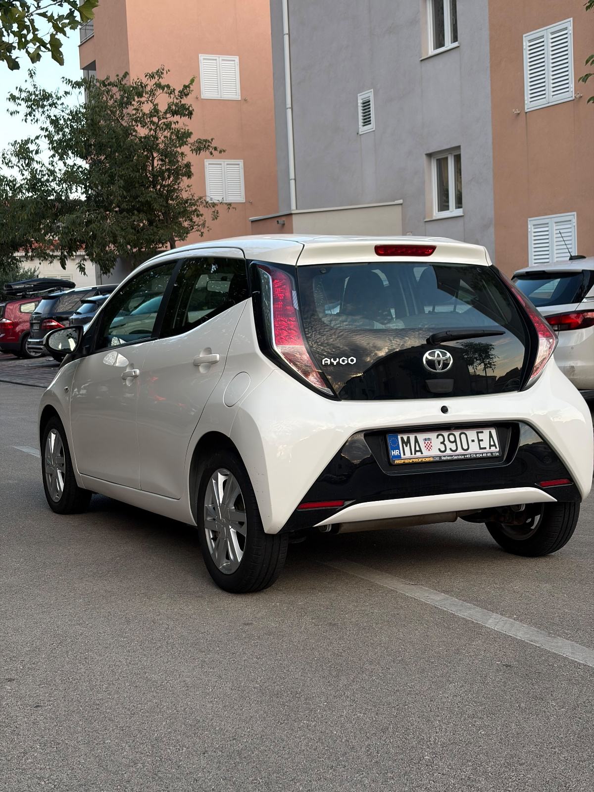 Toyota Aygo 1,0, fotografija 7