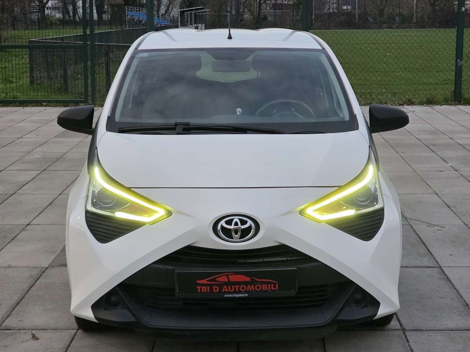 Toyota Aygo 1.0 vvt-i 2019g 132.000km! NIJE UVOZ!, fotografija 3
