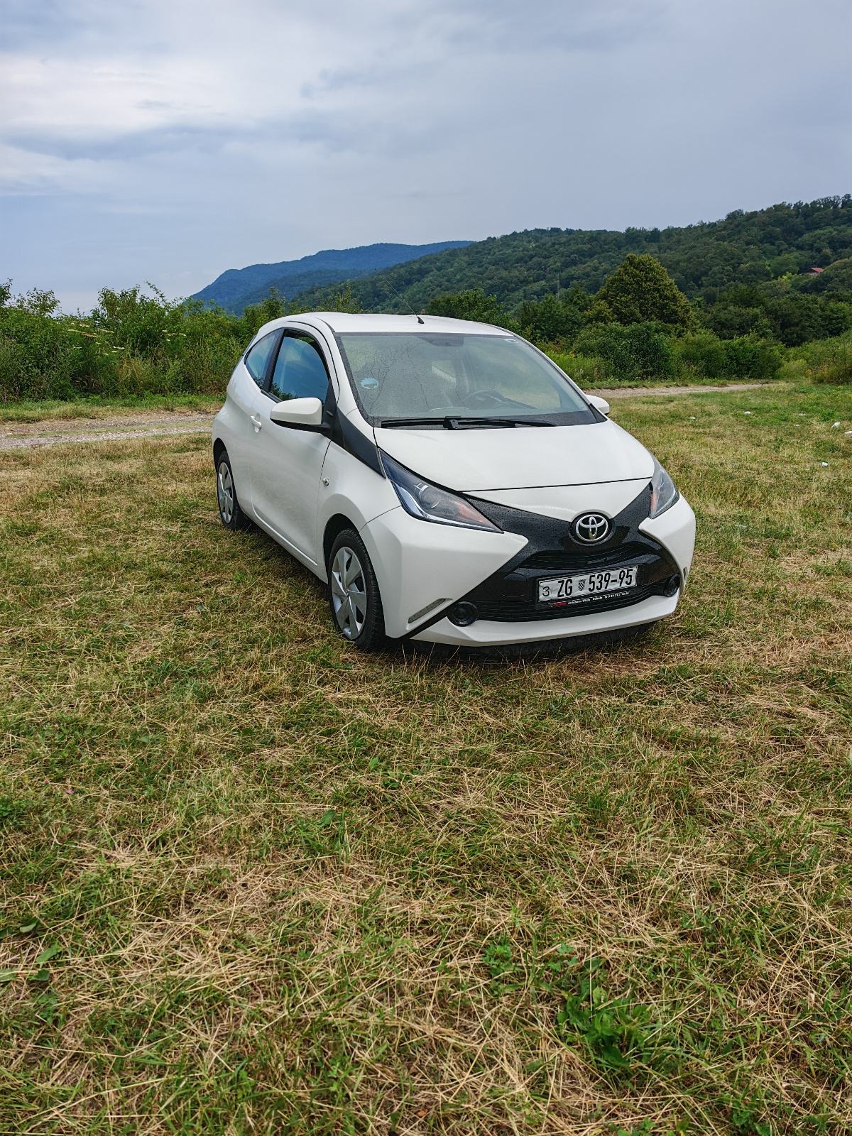 Toyota Aygo 1,0 VVT-i automatik, fotografija 2
