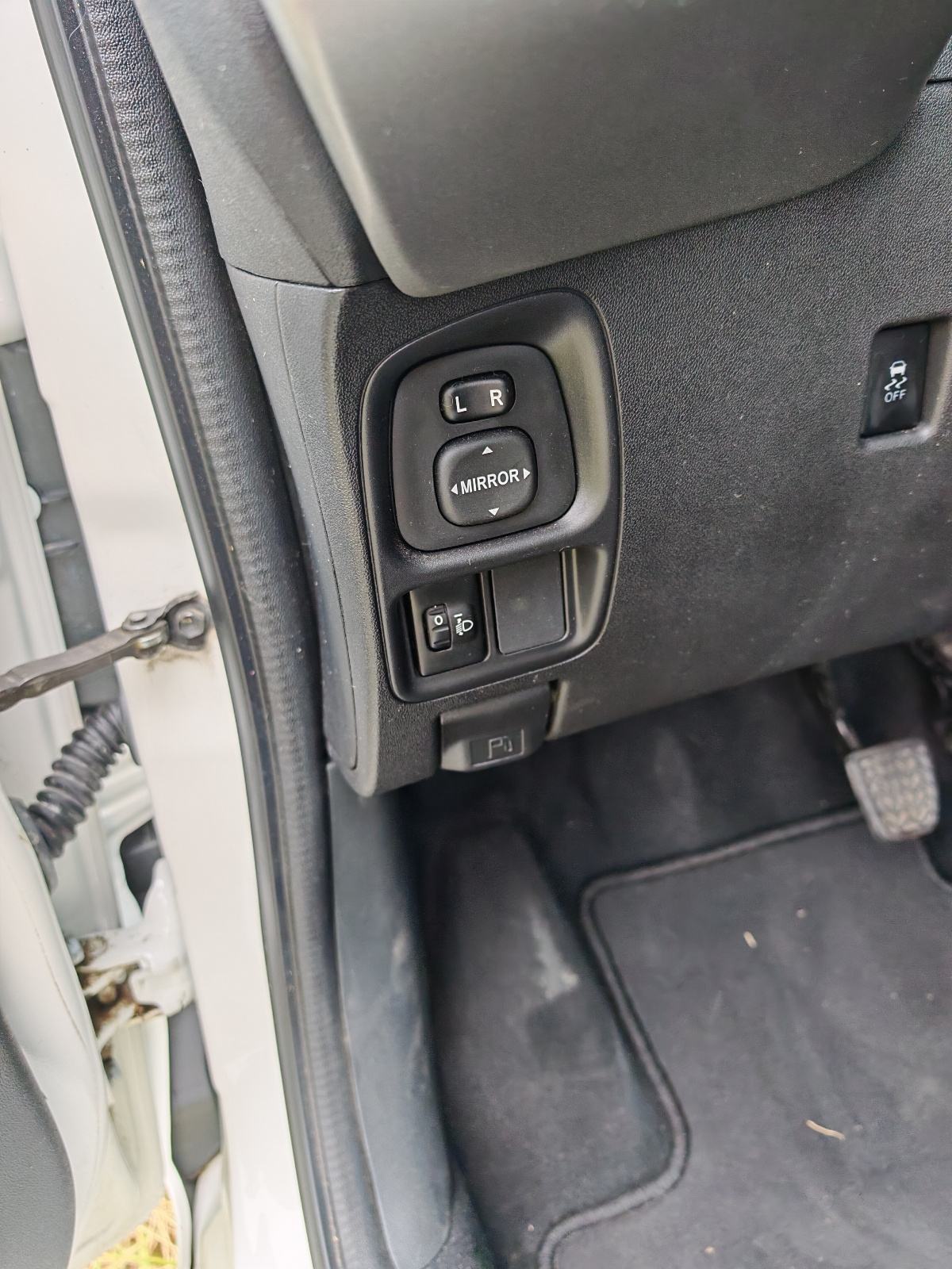 Toyota Aygo 1,0 VVT-i automatik, fotografija 8