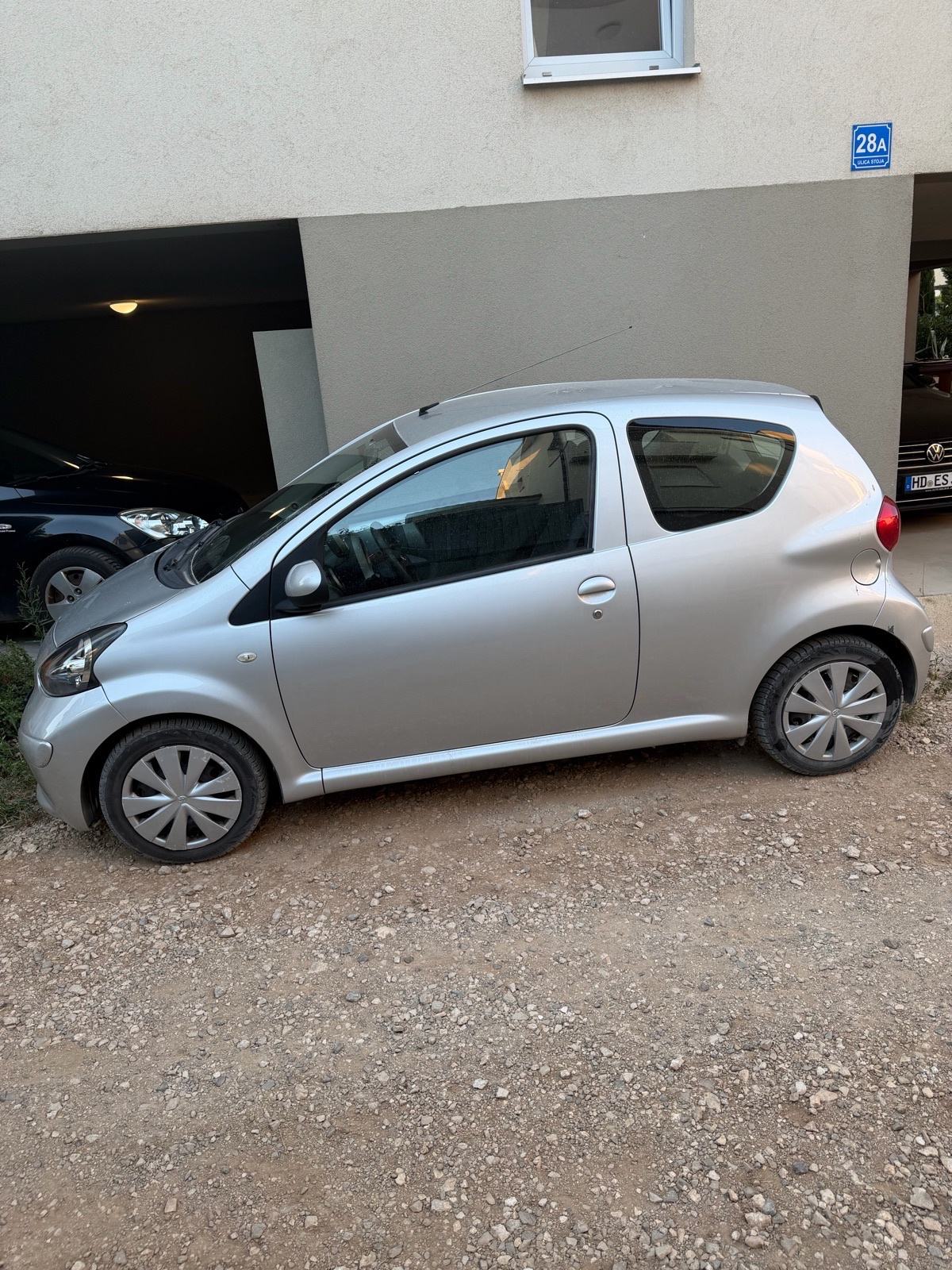 Toyota Aygo 1,0 VVT-i automatik, fotografija 4