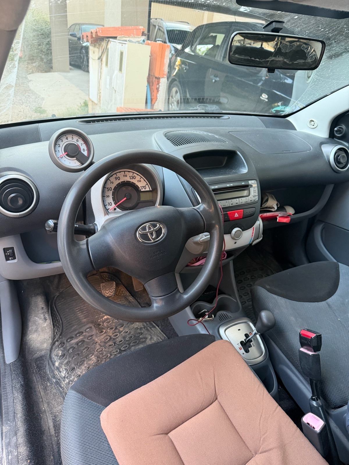 Toyota Aygo 1,0 VVT-i automatik, fotografija 7